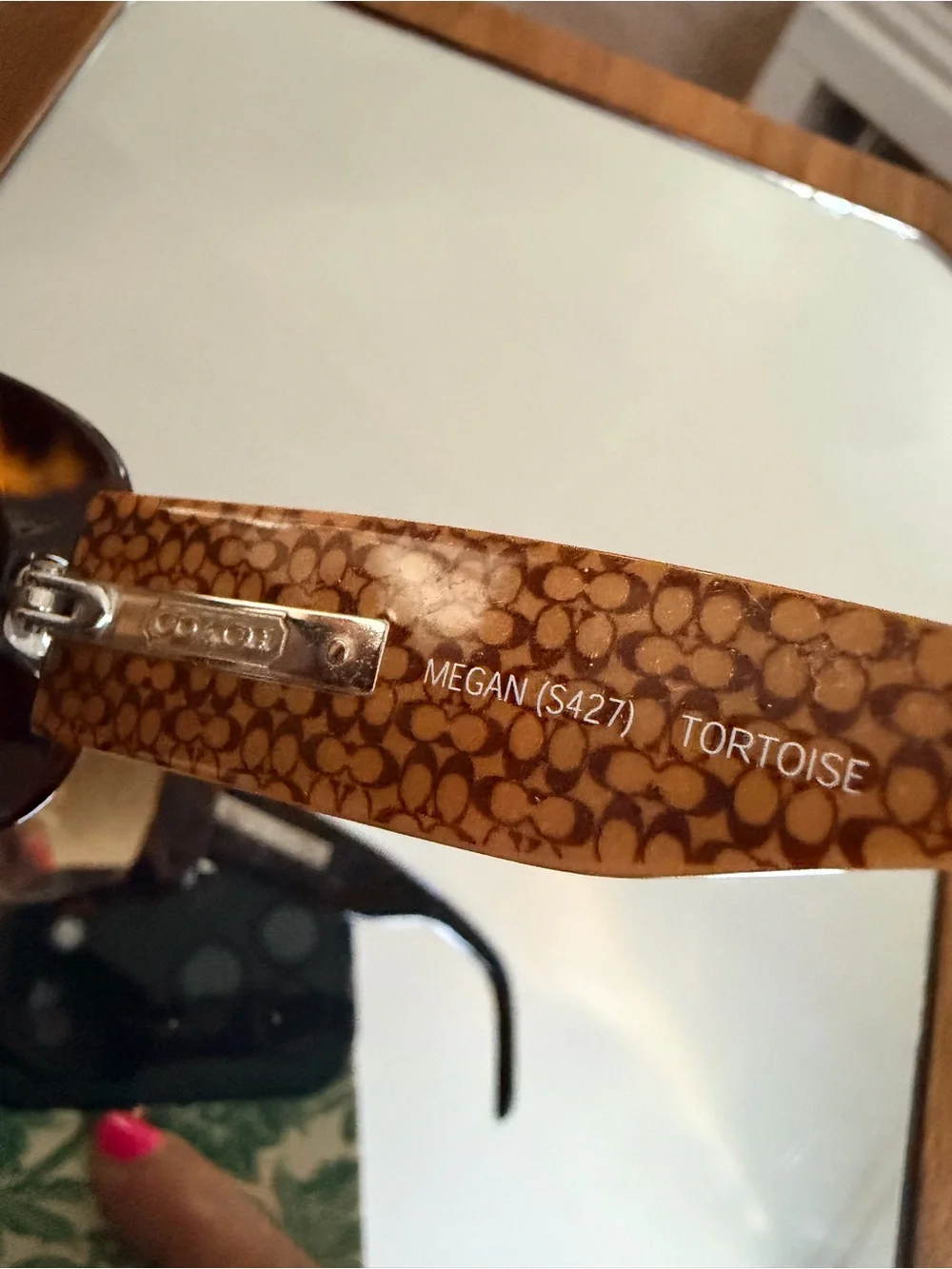 Coach Brown Tortoiseshell Sunglasses with Brown Gradient Lenses - Picture 7 of 14